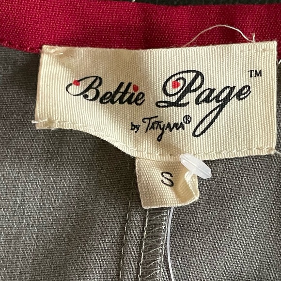 NWT Gray Halter Neck Vintage Inspired Dress Size: Small - Picture 5 of 9